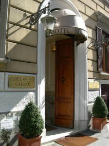 Hotel Select