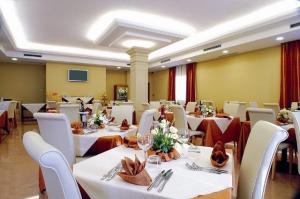 Victoria Palace Hotel