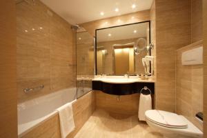 Antony Palace Hotel