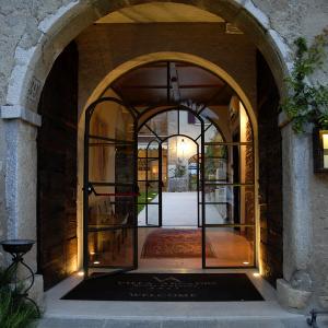 Villa Arcadio Hotel & Resort