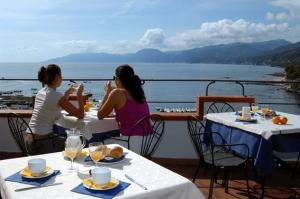Hotel Bue Marino