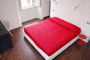 WRH Suites