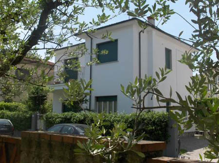 Rest In Lucca B&b