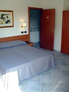 Adelphi Room & Breakfast