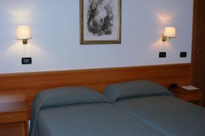 Adelphi Room & Breakfast