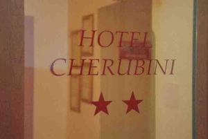 Hotel Cherubini