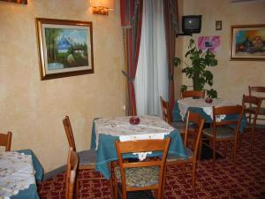 Buonarroti Home