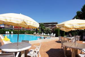Hotel Riviera