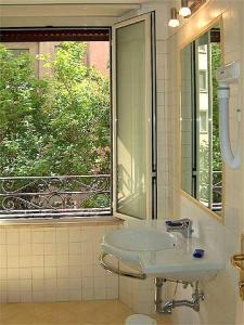 Hotel Osimar