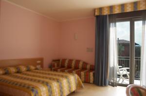 Hotel Garn?? Orchidea