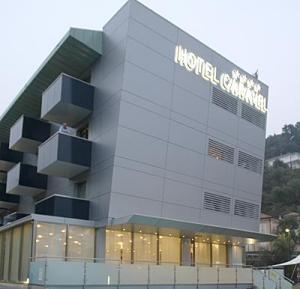 Hotel Caravel