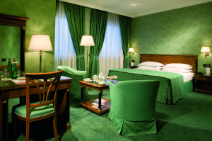 Ramada Naples