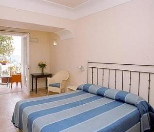 Hotel Senaria