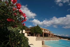 Hotel Villa Gustui Maris