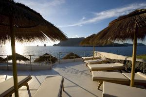 Therasia Resort Sea and SPA