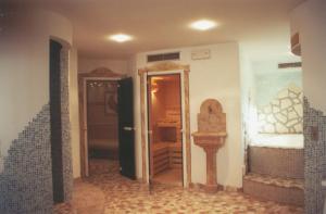 Hotel Azola
