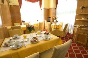 Hotel Cinque Giornate