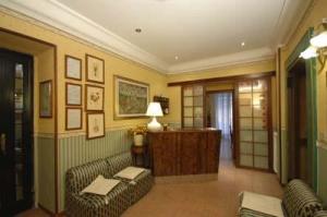 Hotel Sweet Home