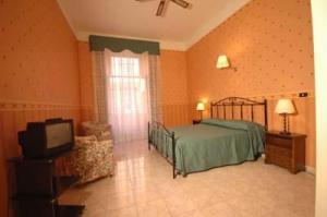 Hotel Sweet Home