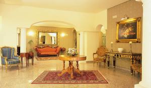 Colonna Palace Hotel Mediterraneo
