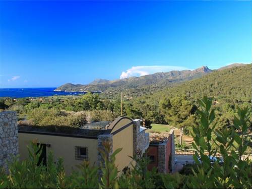 Elba Golf Apartments