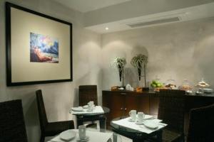 Intown Luxury House