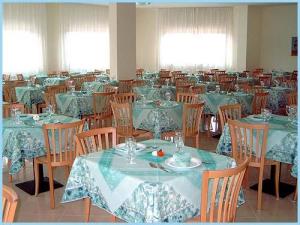 Touring Hotel
