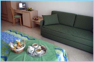 Touring Hotel