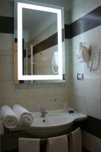 Yes Hotel