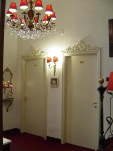 Hotel Charly