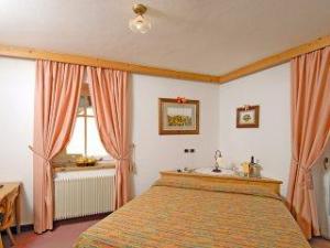 Central Boutique Hotel