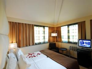 Cosmopolitan Hotel