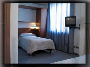 Hotel Adriano