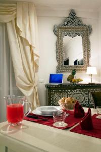 Arcom Palace
