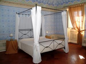 Antico Casale di Montegualandro & Spa