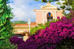 Romantic Hotel & Restaurant Villa Cheta Elite