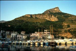 Romantic Hotel & Restaurant Villa Cheta Elite