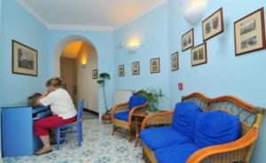 Hotel Mignon Meubl??