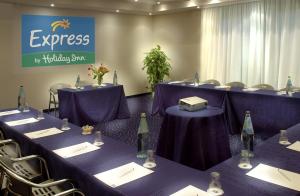 Holiday Inn Express Rome East