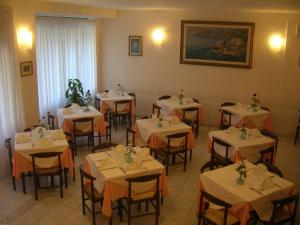 Hotel De Rosa