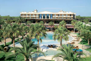 Savoy Beach Hotel