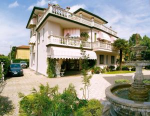 Hotel Villa Serena