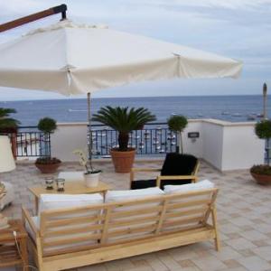 Punta Campanella Resort & Spa