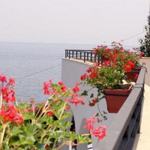 Punta Campanella Resort & Spa
