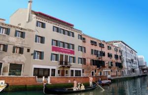Ai Carmini Residence