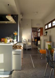 Orange Hotel