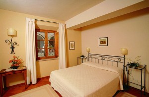 Hotel Scilla E Locanda Della Taverna Etrusca