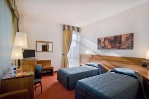 Hotel Master