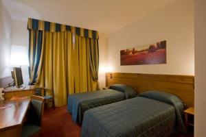 Hotel Master
