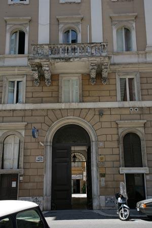 Hotel Alex